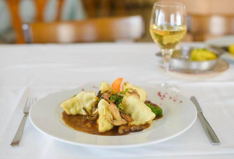 Отель Landgasthof Linde