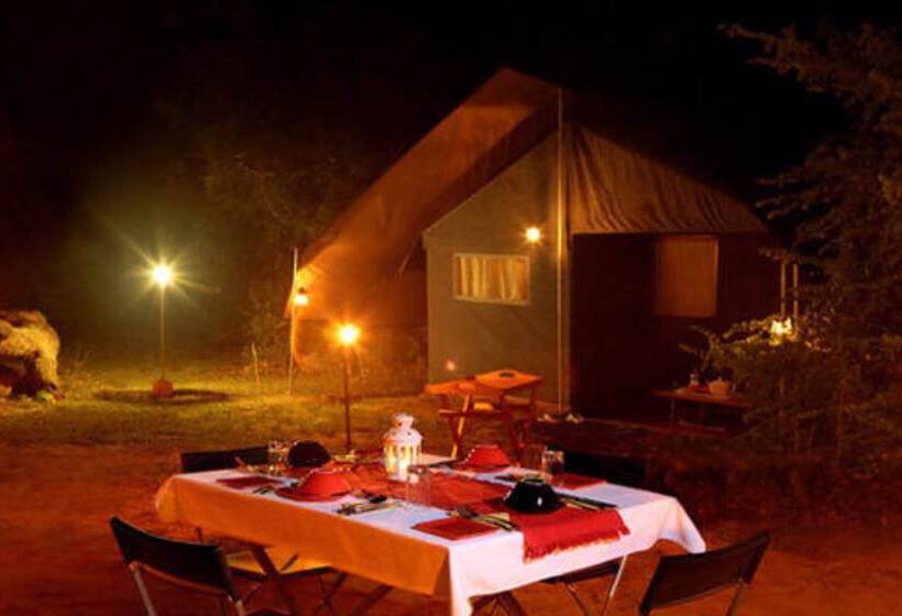 فندق Master Campers Lanka