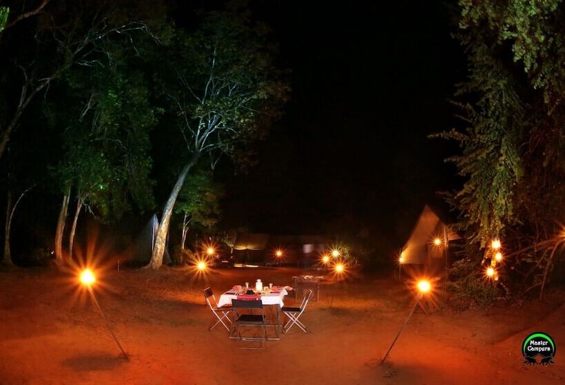 فندق Master Campers Lanka
