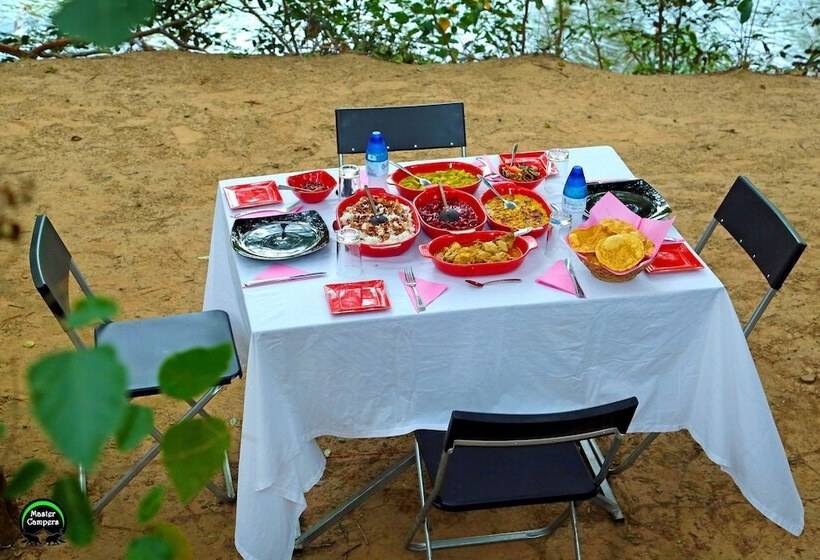 فندق Master Campers Lanka