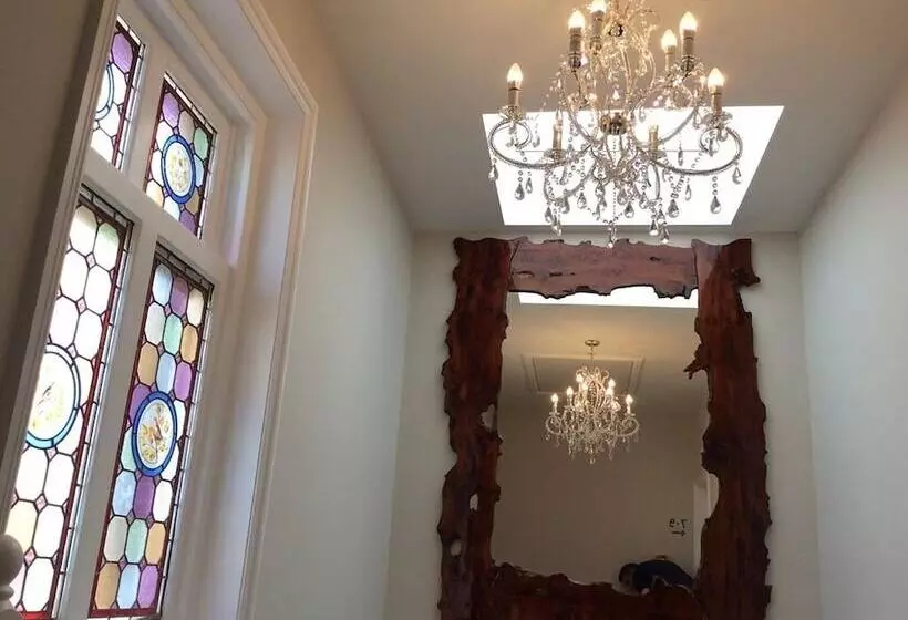 ホテル The Wayfarer Rooms