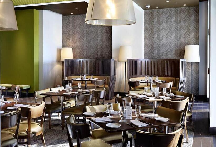 فندق The Guest House At Graceland