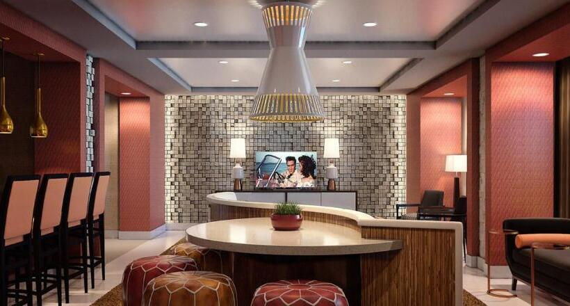 فندق The Guest House At Graceland