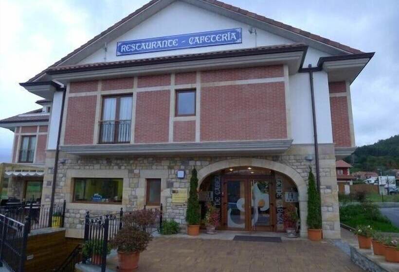 فندق Valle De Cabezon