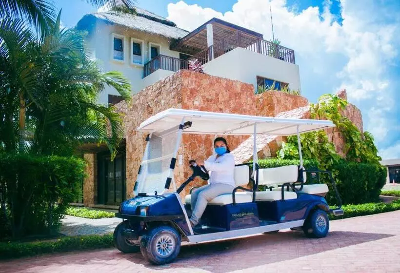 ホテル Villas Grand Marina Kinuh