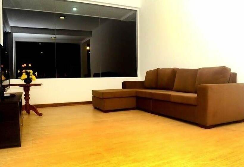 פנסיון Silver Dew