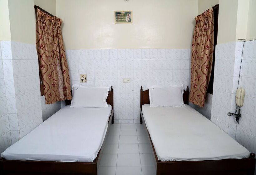 بنسيون Thangam Balaji Guest House Near Us Consulate