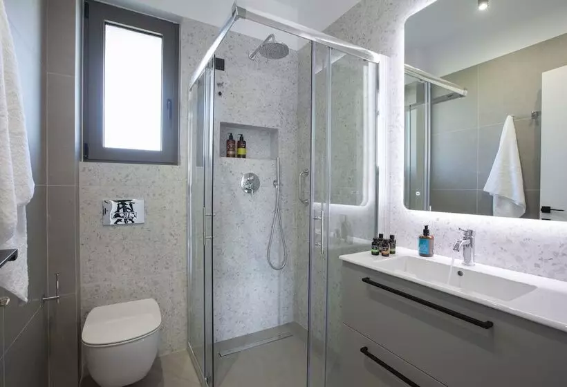 Achillion Suites