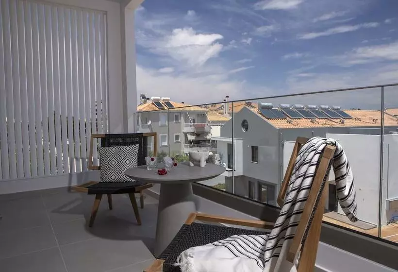 Achillion Suites