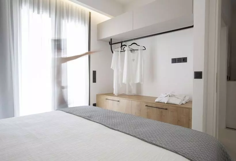Achillion Suites