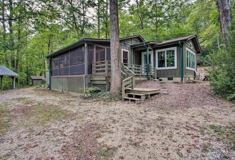 Asheville Area Cabin W/ Fire Pit & Forest Views