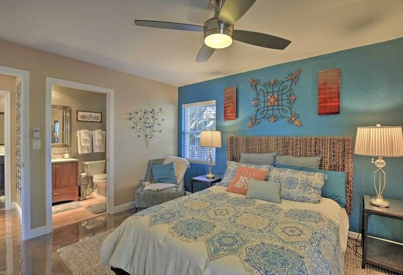 Beachy Palm Harbor Escape: Swim Spa Pool & Gazebo