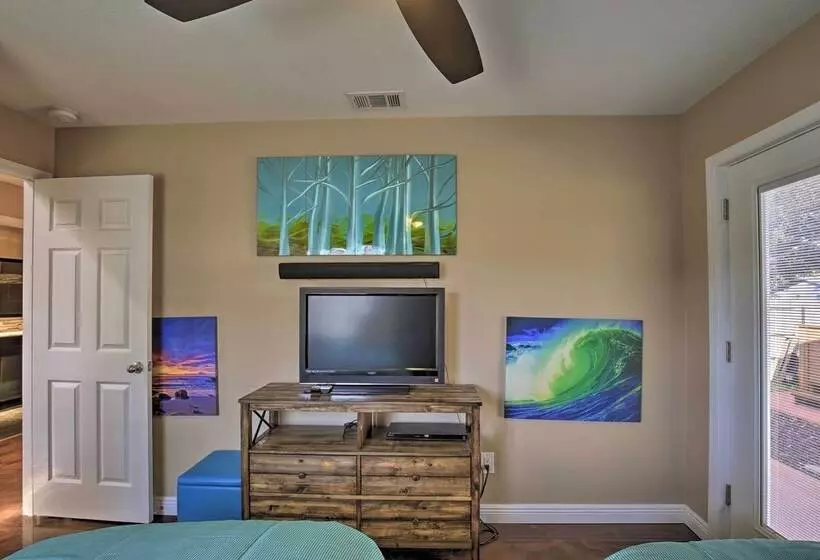 Beachy Palm Harbor Escape: Swim Spa Pool & Gazebo