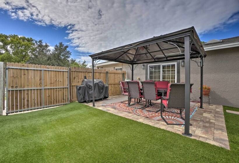 Beachy Palm Harbor Escape: Swim Spa Pool & Gazebo