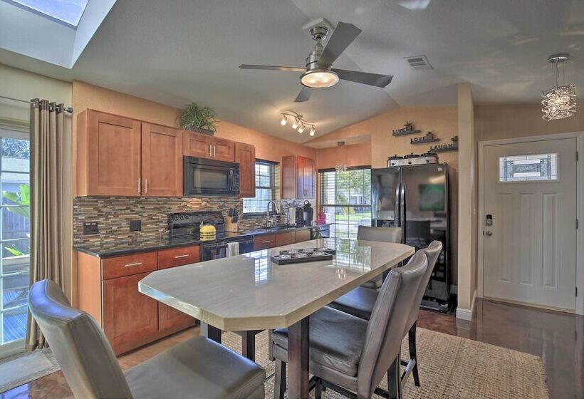 Beachy Palm Harbor Escape: Swim Spa Pool & Gazebo