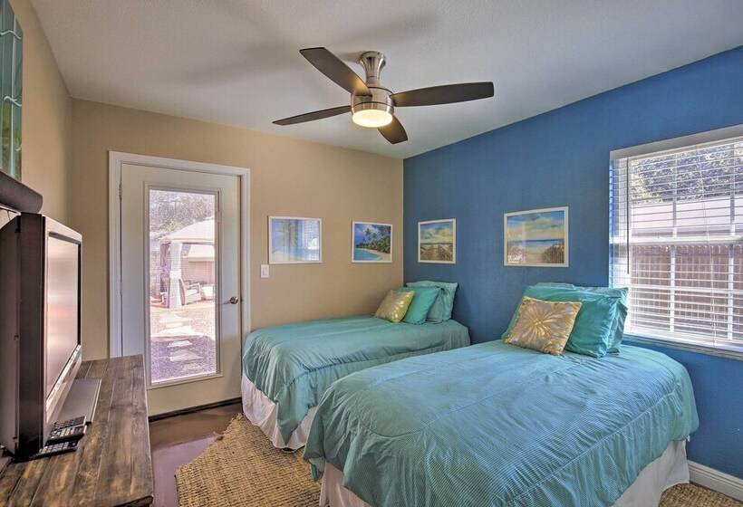 Beachy Palm Harbor Escape: Swim Spa Pool & Gazebo