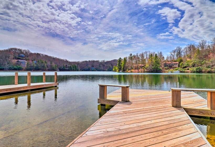 Breathtaking Brevard Home W/ Screened Porch!