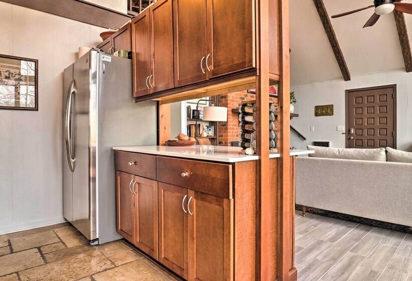 Breathtaking Brevard Home W/ Screened Porch!