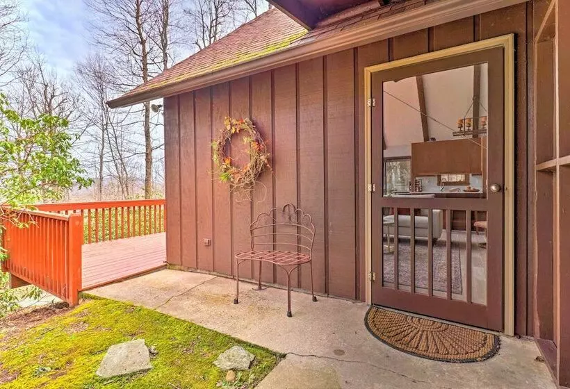 Breathtaking Brevard Home W/ Screened Porch!