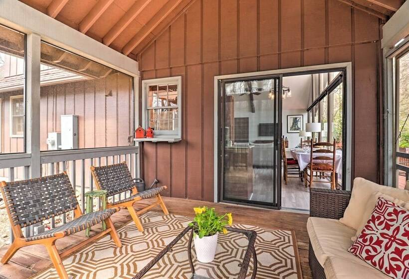 Breathtaking Brevard Home W/ Screened Porch!