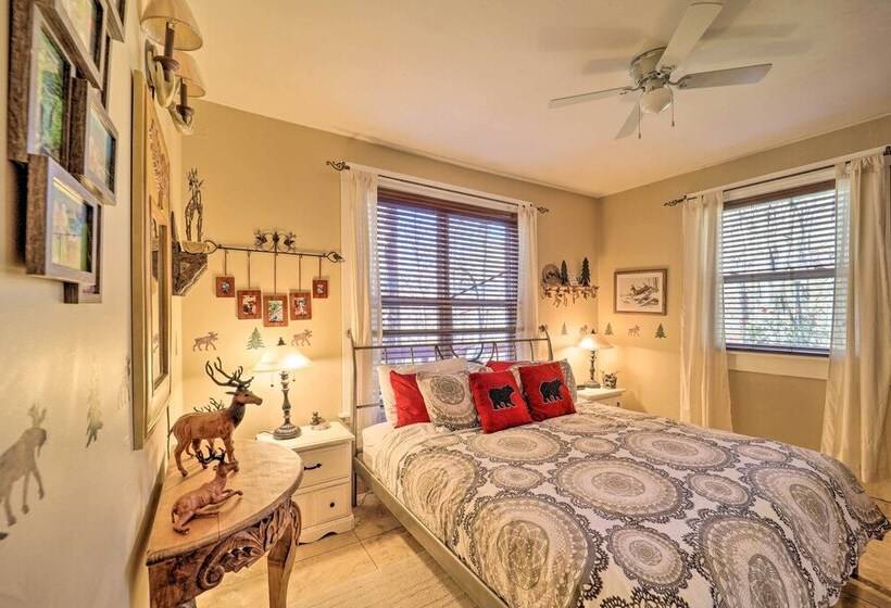 Cattail Creek Escape, 44 Mi To Mt Mitchell!