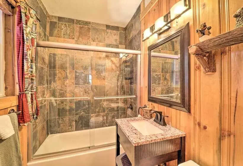 Cattail Creek  Escape, 44 Mi To Mt Mitchell!