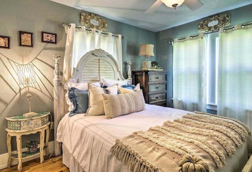 Charming Home In Downtown Nampa W/ Patio + Yard!