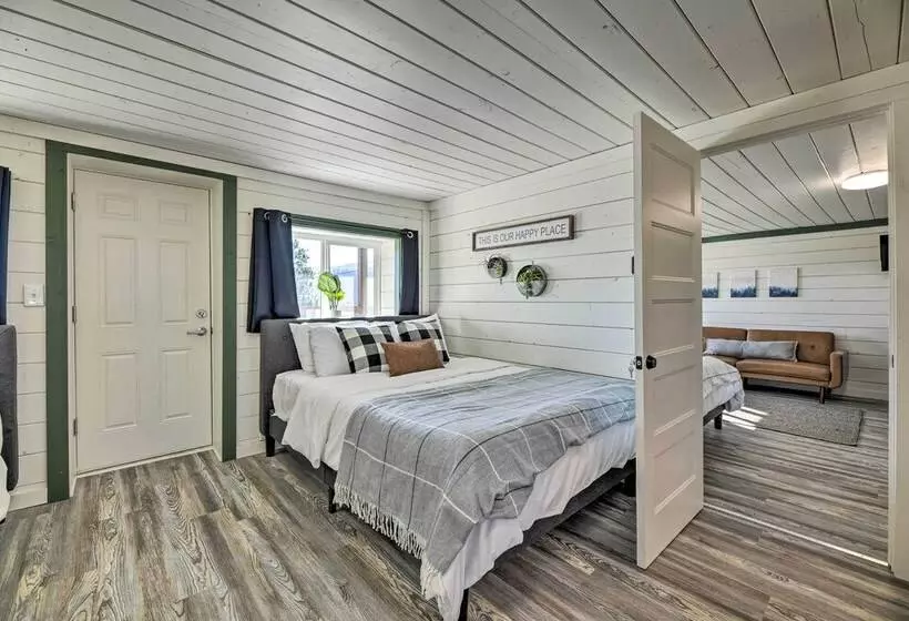 Chic Bayfield Cabin: Hike, Bike, Fish + More!