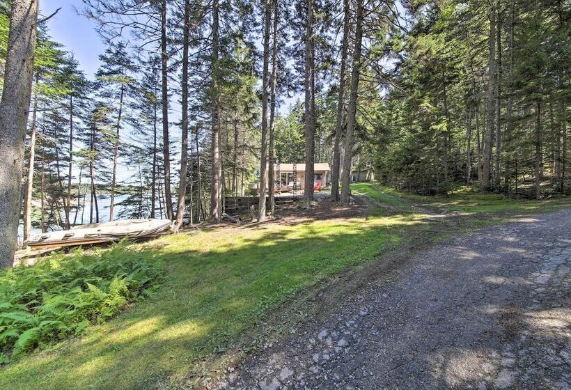 Cozy Cottage On Cat Cove W/ Wraparound Deck!