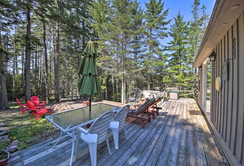 Cozy Cottage On Cat Cove W/ Wraparound Deck!