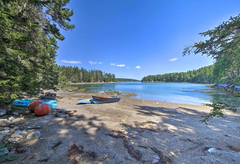 Cozy Cottage On Cat Cove W/ Wraparound Deck!