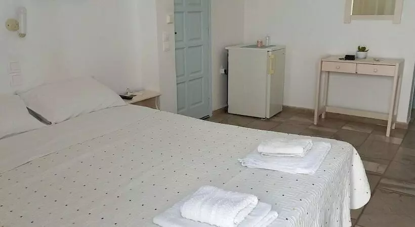 Dimitris Studios