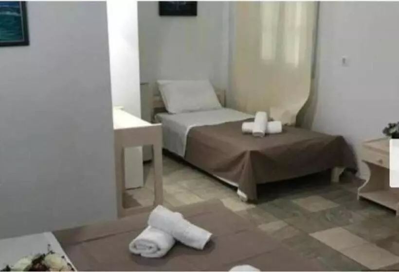 Dimitris Studios