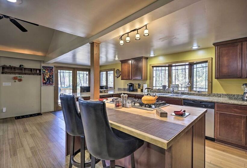 Near Tonto National Forest: Dog Friendly Cabin!