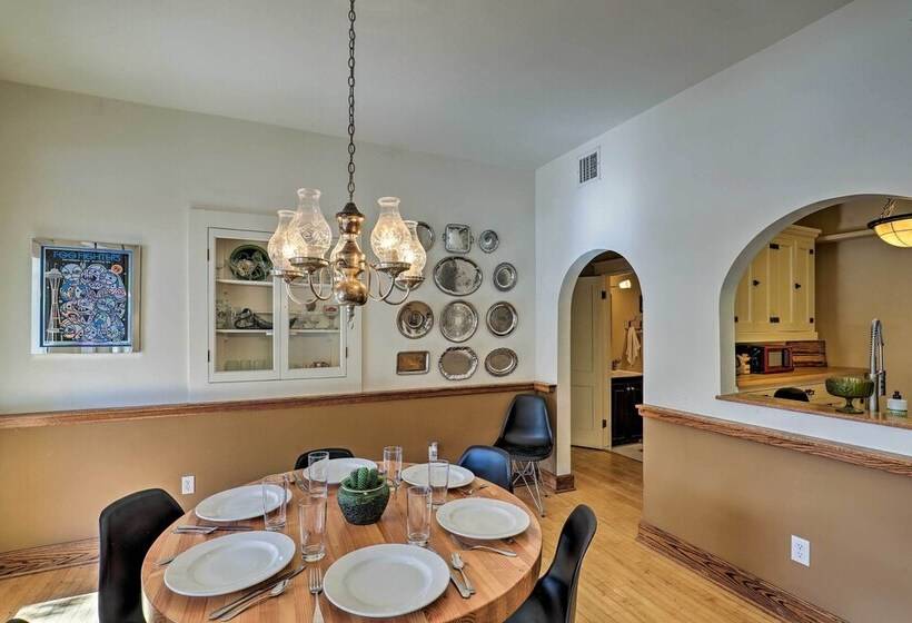 Downtown Bisbee Home W/ Unique Mountain Views