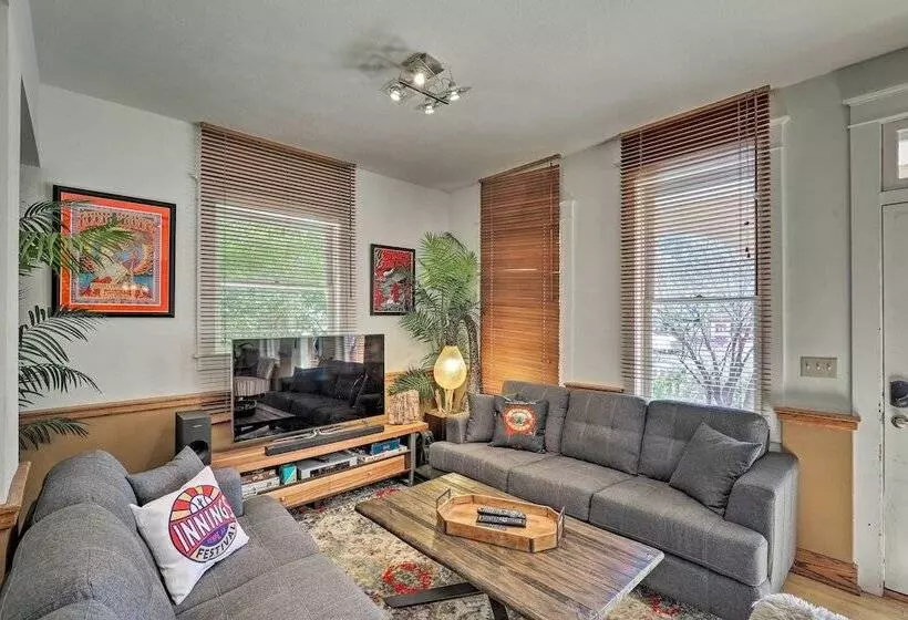 Downtown Bisbee Home W/ Unique Mountain Views