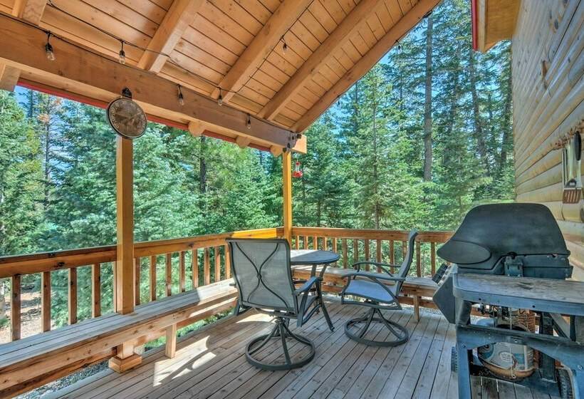 Duck Creek Village Cabin: Hike, Ski, & Bike!