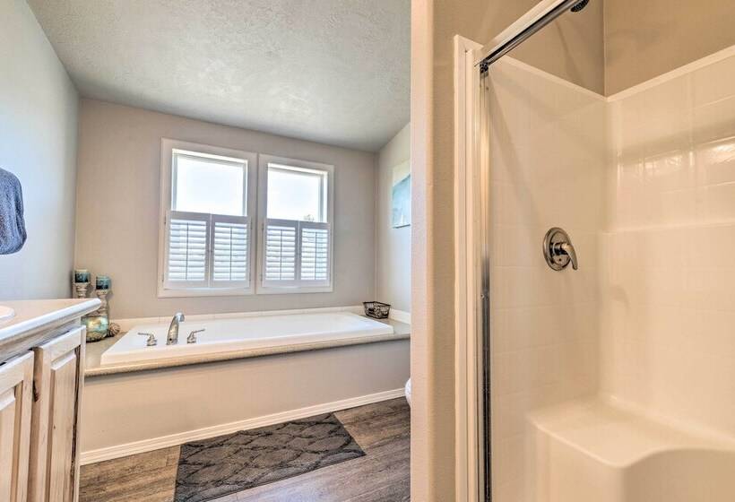 Griffel River Ranch W/ Views An Anglers Dream!