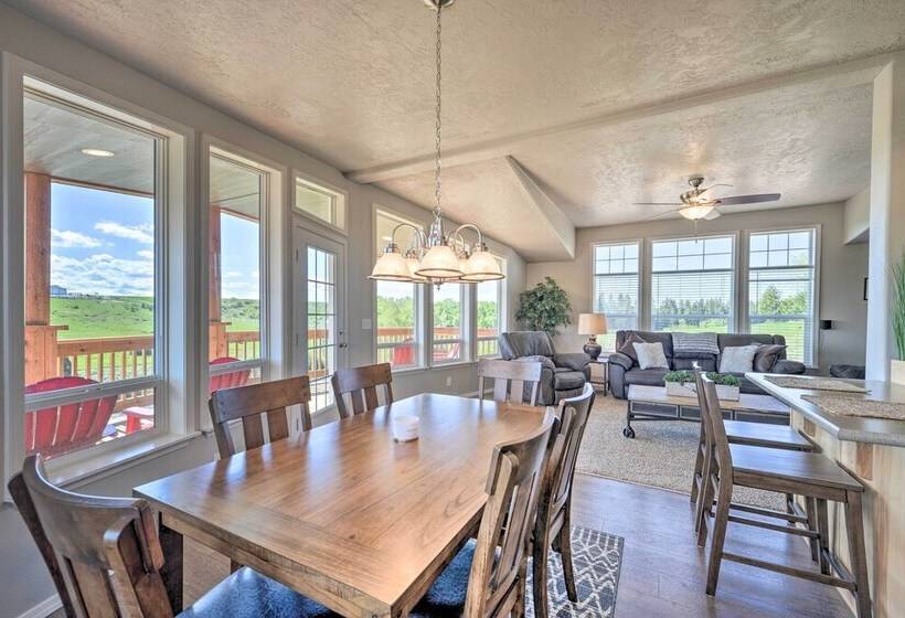 Griffel River Ranch W/ Views An Anglers Dream!