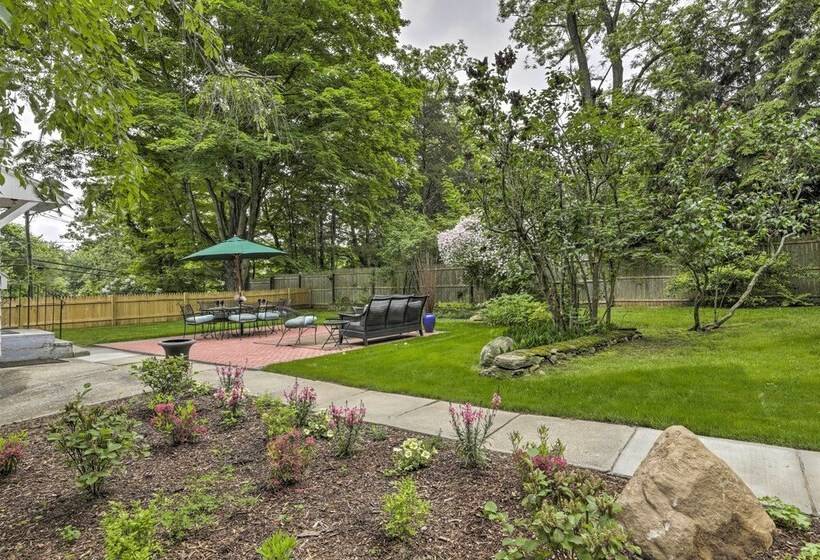 Historic Essex Home W/ Large Yard Near Downtown!