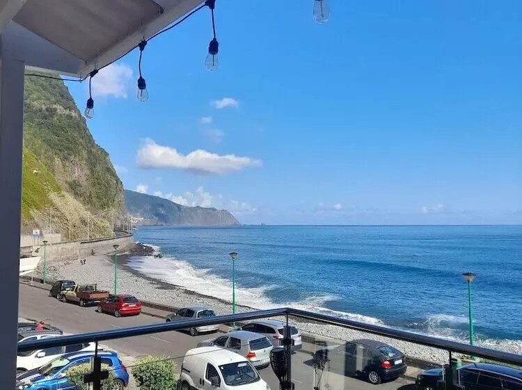 Hotelli Mediterrâneo Madeira