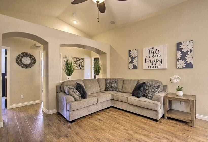 Mesa Oasis: Private Pool W/ Slide & Game Room!