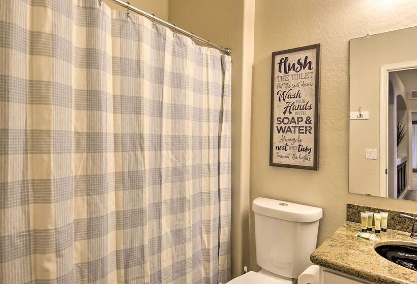 Mesa Oasis: Private Pool W/ Slide & Game Room!