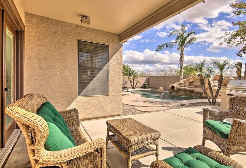 Mesa Oasis: Private Pool W/ Slide & Game Room!
