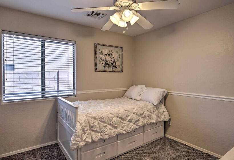 Mesa Oasis: Private Pool W/ Slide & Game Room!