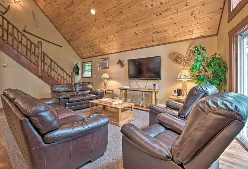 2 Mi To Lake Harmony: Gem W/ Game Room & Deck