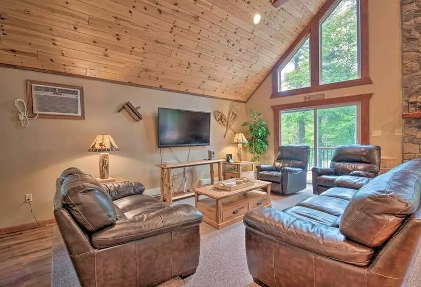 2 Mi To Lake Harmony: Gem W/ Game Room & Deck