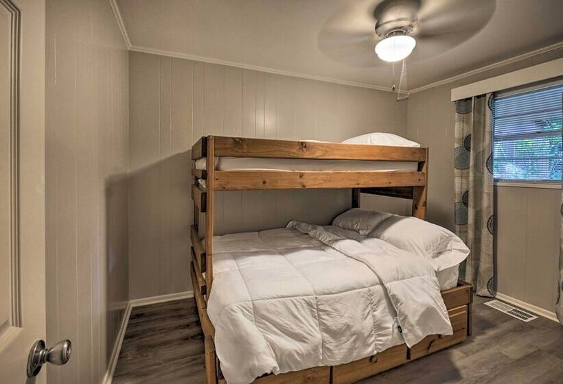 Lake O The Pines Retreat W/ Water Access!