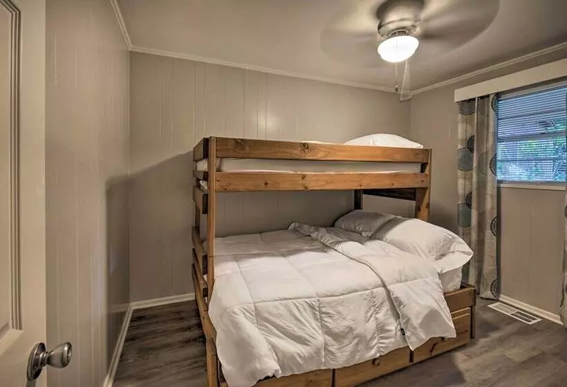 Lake O The Pines Retreat W/ Water Access!