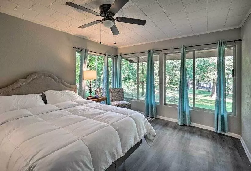 Lake O The Pines Retreat W/ Water Access!